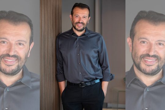 nikos papas